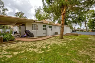 15556 Valerio, Van Nuys, CA 91406 - Photo 53