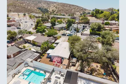 10616 Vanora Drive, Sunland, CA 91040 - Photo 29