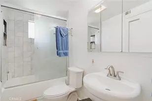 10616 Vanora Dr, Sunland, CA 91040 - Photo 13
