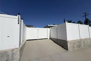 7502 N Hollywood Way, Burbank, CA 91505 - Photo 3