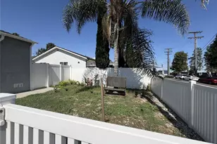 7502 N Hollywood Way, Burbank, CA 91505 - Photo 9