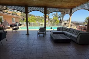 1606 Glenmont Dr, Glendale, CA 91207 - Photo 17