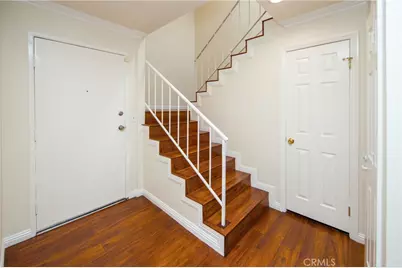 11834 Gilmore #16, North Hollywood, CA 91606 - Photo 3