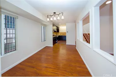 11834 Gilmore #16, North Hollywood, CA 91606 - Photo 7