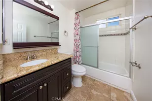 11834 Gilmore, North Hollywood, CA 91606 - Photo 19