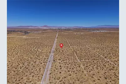 1 Chamberlaine, Adelanto, CA 92301 - Photo 9