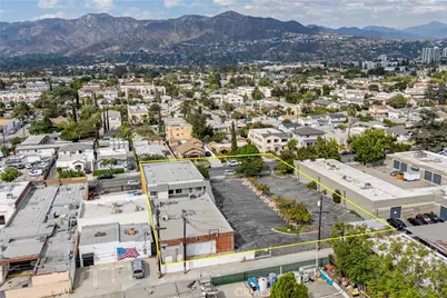 700 W Wilson Avenue, Glendale, CA 91203 - Photo 47