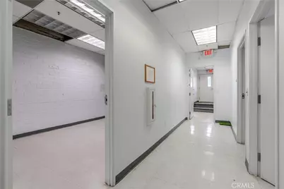 700 W Wilson Avenue, Glendale, CA 91203 - Photo 45