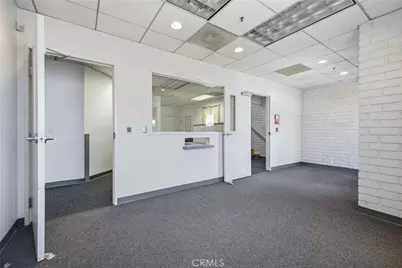 700 W Wilson Avenue, Glendale, CA 91203 - Photo 11