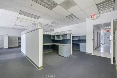 700 W Wilson Avenue, Glendale, CA 91203 - Photo 37