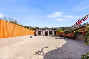 8369 Vine Valley, Los Angeles, CA 91352 - Photo 37