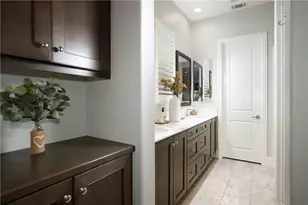 27624 Camellia Dr, Saugus, CA 91350 - Photo 17
