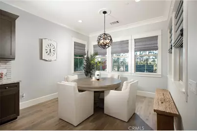 27624 Camellia Drive, Saugus, CA 91350 - Photo 11
