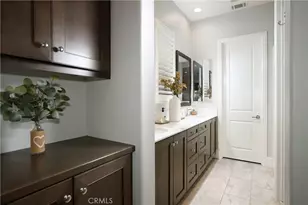 27624 Camellia Dr, Saugus, CA 91350 - Photo 17
