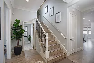 27624 Camellia Drive, Saugus, CA 91350 - Photo 5