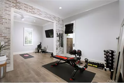 27624 Camellia Drive, Saugus, CA 91350 - Photo 13
