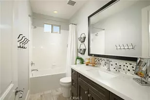 27624 Camellia Dr, Saugus, CA 91350 - Photo 25