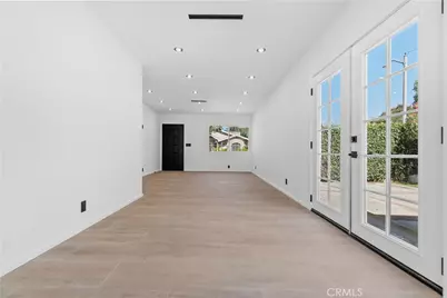 536 Hampton Road, Burbank, CA 91504 - Photo 15