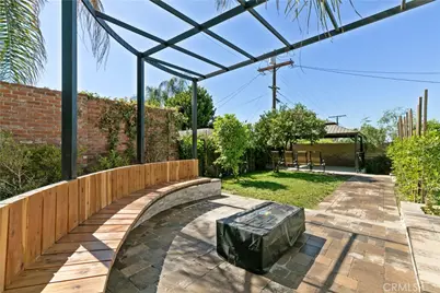 536 Hampton Road, Burbank, CA 91504 - Photo 49