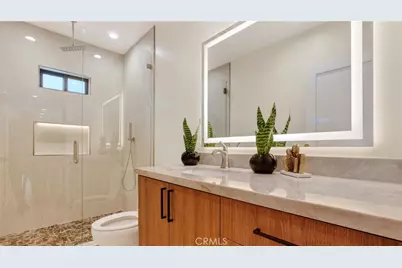1436 N Frederic, Burbank, CA 91505 - Photo 27