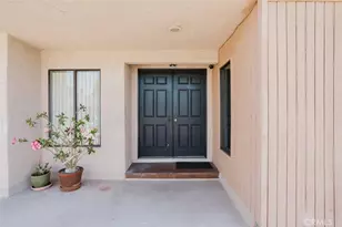 608 Hawthorne St, Glendale, CA 91204 - Photo 11