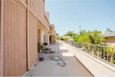 608 Hawthorne Street #C, Glendale, CA 91204 - Photo 13