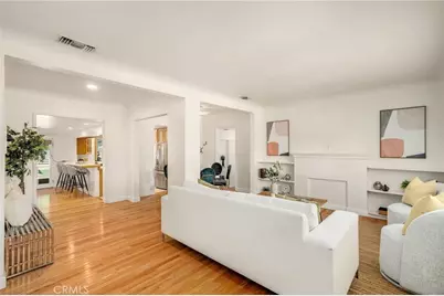504 N Reese Place, Burbank, CA 91506 - Photo 5