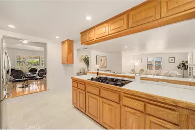 504 N Reese Place, Burbank, CA 91506 - Photo 15