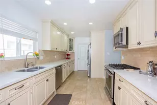 6921 Atoll Ave, North Hollywood, CA 91605 - Photo 7