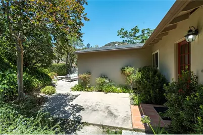 1509 Belleau, Glendale, CA 91206 - Photo 67