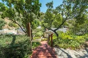 1509 Belleau, Glendale, CA 91206 - Photo 61