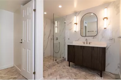 345 Pioneer Drive #905, Glendale, CA 91203 - Photo 23