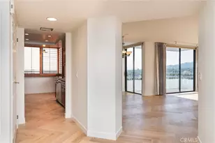 345 Pioneer Dr, Glendale, CA 91203 - Photo 5