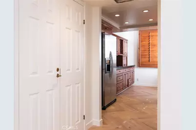 345 Pioneer Drive #905, Glendale, CA 91203 - Photo 9
