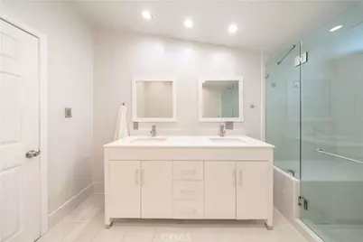 16594 Knollwood Drive, Granada Hills, CA 91344 - Photo 23