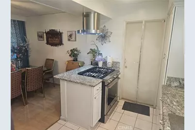 10883 Vinedale, Los Angeles, CA 91352 - Photo 13
