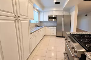 10883 Vinedale, Los Angeles, CA 91352 - Photo 9