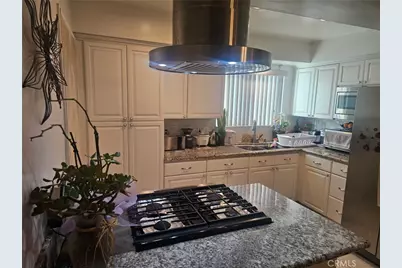 10883 Vinedale, Los Angeles, CA 91352 - Photo 15