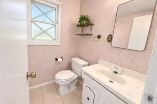 10883 Vinedale, Los Angeles, CA 91352 - Photo 15