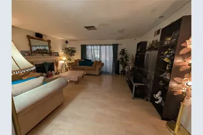 10883 Vinedale, Los Angeles, CA 91352 - Photo 7