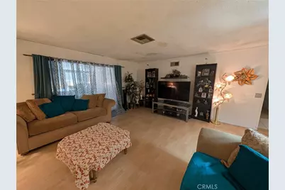 10883 Vinedale, Los Angeles, CA 91352 - Photo 7