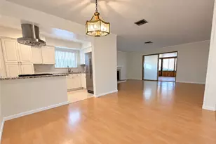10883 Vinedale, Los Angeles, CA 91352 - Photo 7