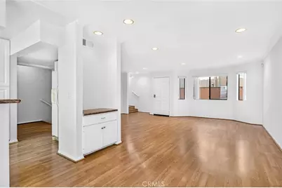 722 E Orange Grove Avenue #D, Burbank, CA 91501 - Photo 15