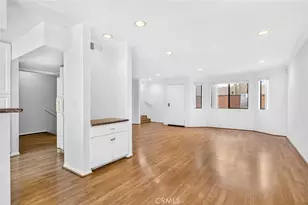 722 E Orange Grove Ave, Burbank, CA 91501 - Photo 15