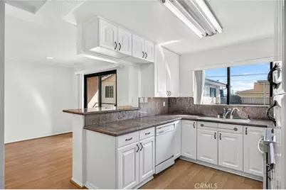 722 E Orange Grove Avenue #D, Burbank, CA 91501 - Photo 13