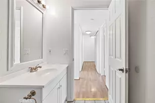 722 E Orange Grove Ave, Burbank, CA 91501 - Photo 29