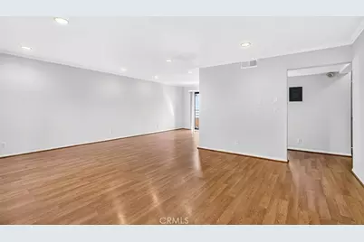 722 E Orange Grove Avenue #D, Burbank, CA 91501 - Photo 7