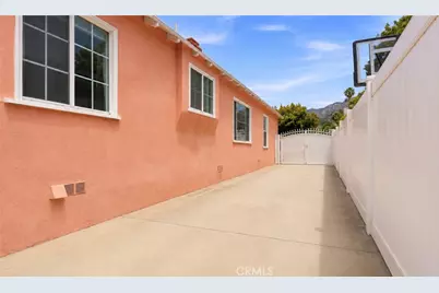 540 Clement Drive, Glendale, CA 91202 - Photo 27