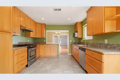 540 Clement Drive, Glendale, CA 91202 - Photo 11
