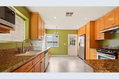 540 Clement Drive, Glendale, CA 91202 - Photo 13